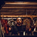 Ali Shadman Instagram - . هفت قاب از نمایش "شاه‌ماهی" رونمایی شد . قاب اول (از چپ) : کیسان و سفیده. قاب دوم : کیسان. قاب سوم (از چپ) : عاشق و واله. قاب چهارم : عاشق. قاب پنجم (از چپ) : سفیده ، بوزینه ، قمرچه. قاب ششم (از چپ) : تنوری و عاشق. قاب هفتم : صحنه‌ی ورود واله. . نمایش "شاه ماهی" به کارگردانی رضا بهاروند بعد از بیست اجرای موفق در پردیس تئاتر شهرزاد از اولین مجموعه‌ی عکس خود رونمایی کرد. . بازیگران (به ترتیب ورود): امیر جدیدی ، علی شادمان ، الناز حبیبی ، فائزه یوسفی ، کیوان محمدی ، مهران میری ، سارینا ترقی ، نصیر ساکی ، پرستو معین. . کارگردان: رضا بهاروند نویسندگان: احمد سلگی ، رضا بهاروند تهیه‌کنندگان: محمد قدس ، امیر جدیدی . برای تهیه بلیط به سایت @irannamayesh .comمراجعه فرمایید. . عکاس:حسین حاجی بابایی @hoseinhajibabaei . . ‏@reza_baharvandd ‏@ghodsmohammad ‏@amirjadidi ‏@alishadman ‏@elnazhabibi67 #رضا_بهاروند #محمد_قدس #امیر_جدیدی #علی_شادمان #الناز_حبیبی #شاه_ماهی