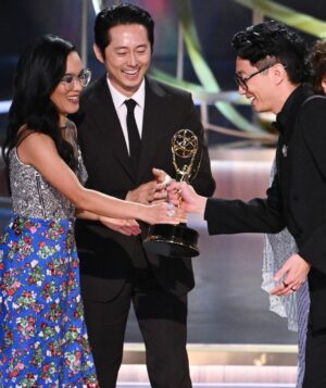 Ali Wong Instagram - 🥩 🏆 🙌

🙏 
Styling: @taraswennen 
Makeup: @danielmartin 
Hair: @claytonhawkins 
Nails: @thuybnguyen 
Dress and Bag: @louisvuitton 
Jewelry: @chopard 
Shoes: @brandonblackwoodnyc 

Photos S3, S7, S8: AP/Invision for the Television Academy, © Television Academy