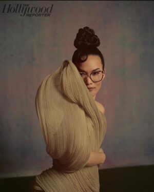 Ali Wong Instagram - Going on tour with a brand new hour of stand up that is yes, all about my dating life ❤️ Link in bio for tix ⬆️ Stay tuned for more cities and dates.

🙏 @hollywoodreporter 

Story @therebeccasun 
📸: @kanyaiwana 
Makeup: @storyofmailife 
Hair: @claytonhawkins 
Styling: @taraswennen 
Production Design: Cody Rogers