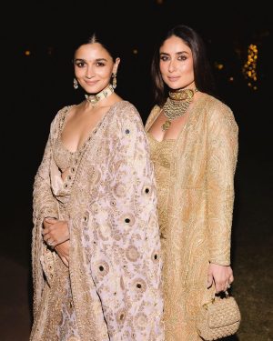 Alia Bhatt Instagram - wholesome 🫶