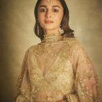 Alia Bhatt Instagram - ✨☀️🫶🌝