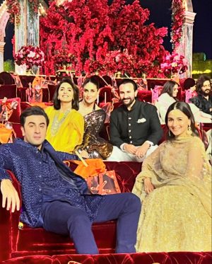 Alia Bhatt Instagram - ✨☀️🫶🌝