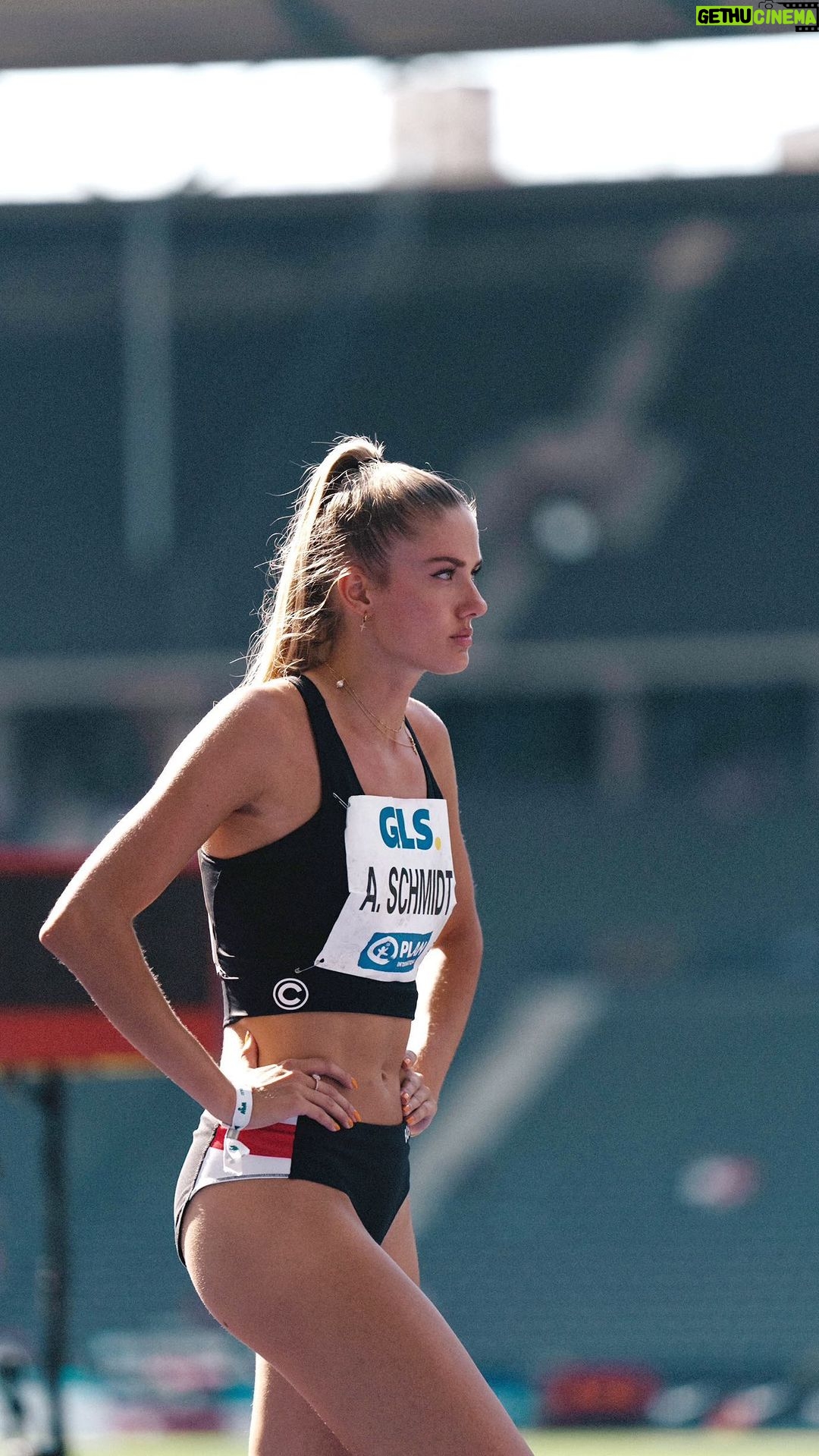 Alica Schmidt Instagram - That‘s my life 🤷🏼♀️🔂 #trackandfield