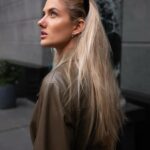 Alica Schmidt Instagram - Anzeige/ Surround yourself with people who fight for you in rooms you‘re not in #BOSSeyewear #BeYourOwnBOSS @boss
