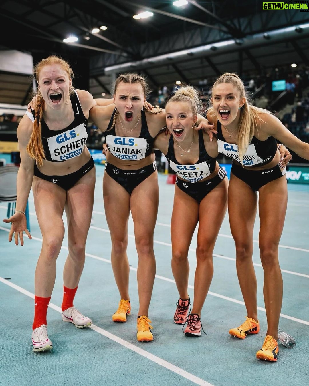 Alica Schmidt Instagram - These emotions ❤️ There’s nothing better than running with your besties and being rewarded with a national champion title 🫶🏼