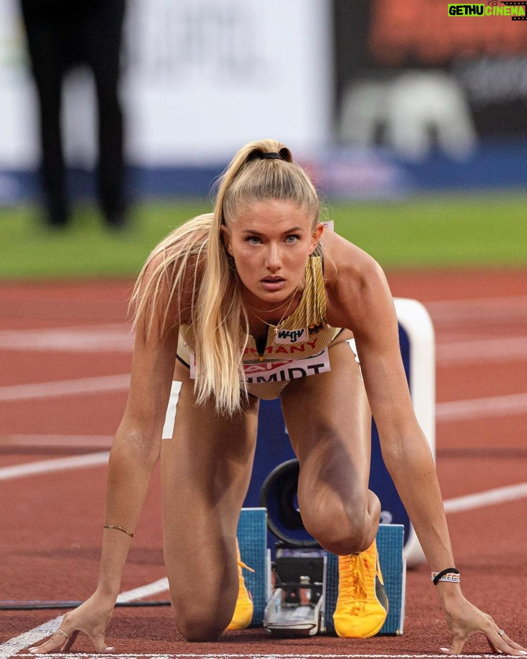 Alica Schmidt Instagram - I‘m going to the world championships 🔥🥰✨ I officially got selected to represent Germany with the 4x4 relay at my second world championships in less than two weeks 🥰🔥 couldn’t be more excited 🥺🤭 last preparation starts now before we‘re off to @wabudapest23 ❤️