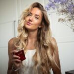 Alica Schmidt Instagram - Anzeige | For me, feeling alive starts when I feel good and myself. And I‘m feeling even more myself with a good parfume. My favorite at the moment is the fragrance „Alive“ from @boss ☺️ #FeelALIVE #BOSSALIVE