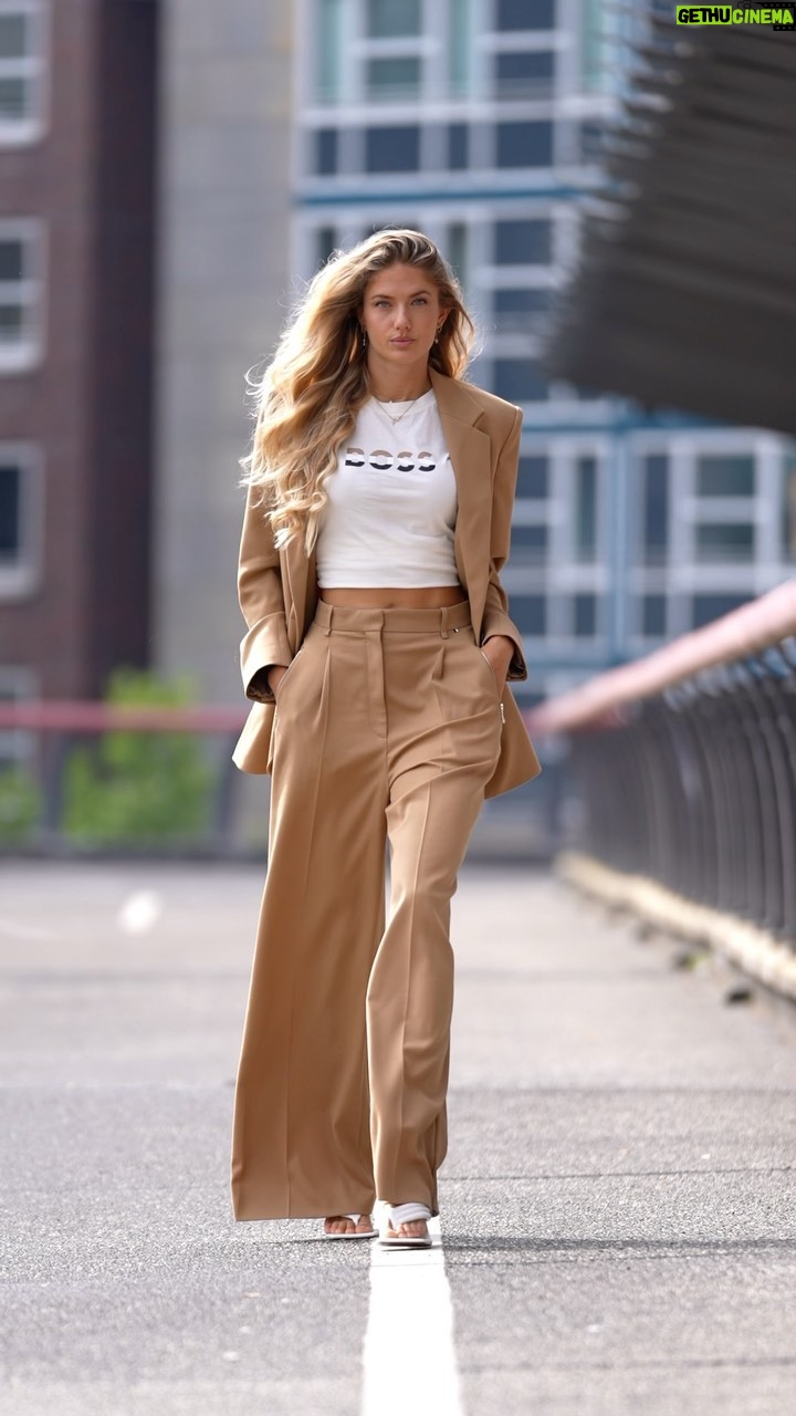Alica Schmidt Instagram - Anzeige / Just launched my own collection in collaboration with @boss✨❤️🔥 You can find all items of the collection through the link in my bio☺️ I’m so curious: let me know what’s your favorite piece of this collection in the comments!😍 Also if you have any questions regarding my collection, feel free to message me and I will try to answer them as soon as possible😇 Can’t wait to see you wearing some of the clothes and to hear your feedback🙏🏽 #bossxalicaschmidt #alicaschmidt #boss #owncollection