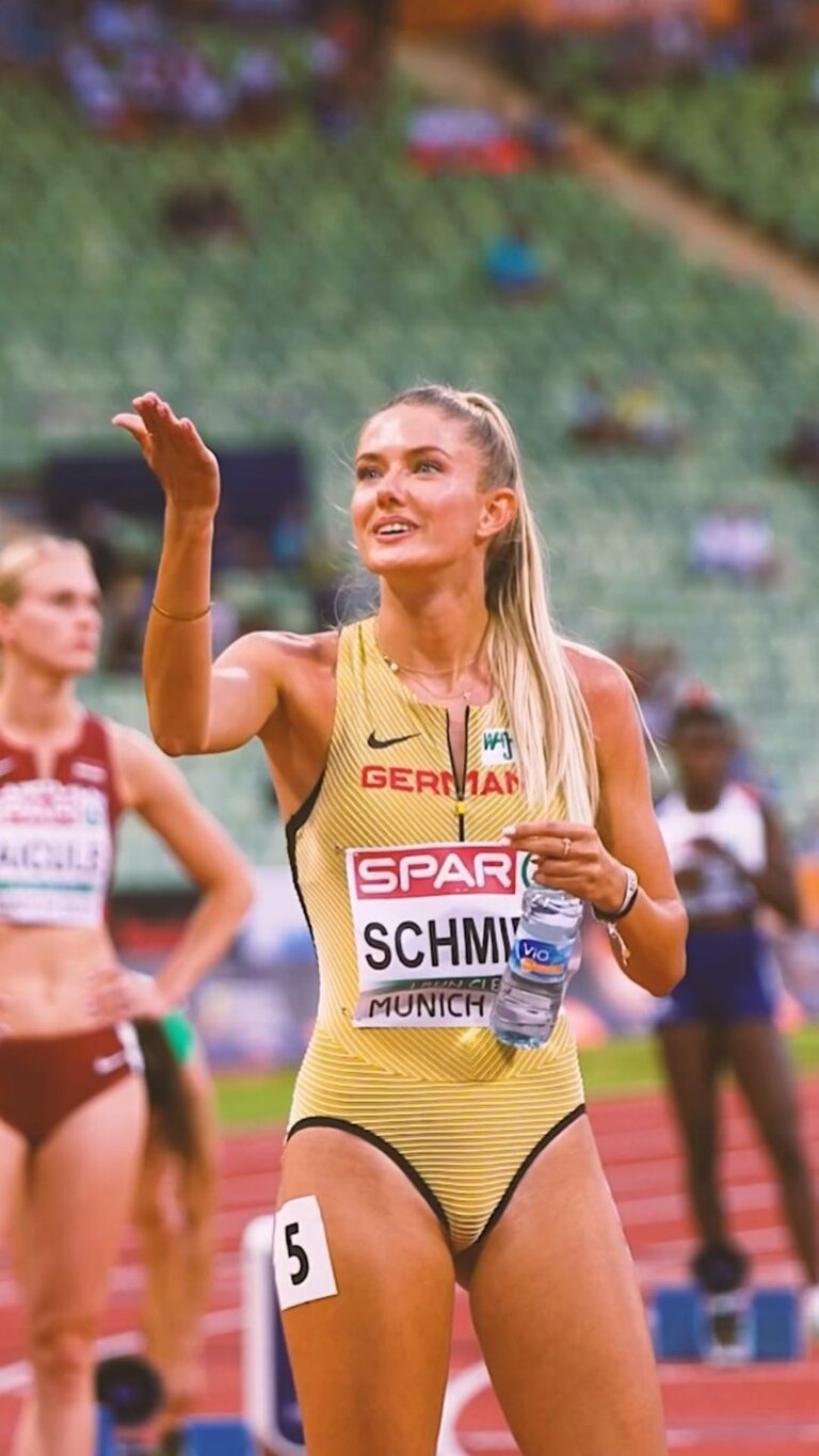 Alica Schmidt Instagram - Made it into the European semi finals ❤️‍🔥😍 that was the goal, now I can enjoy running one more time in front of a home crowd today ✨ truly one of the most special moments ever 🥰 🎥 @liamsullymedia @wuerthmodyf_germany #trackandfield #europeanchampionship #munich2022 Munich, Germany