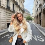 Alica Schmidt Instagram - Paris est définitivement l'une de mes villes préférées 🫶🏼 #paris #girlstrip #vacation París, France