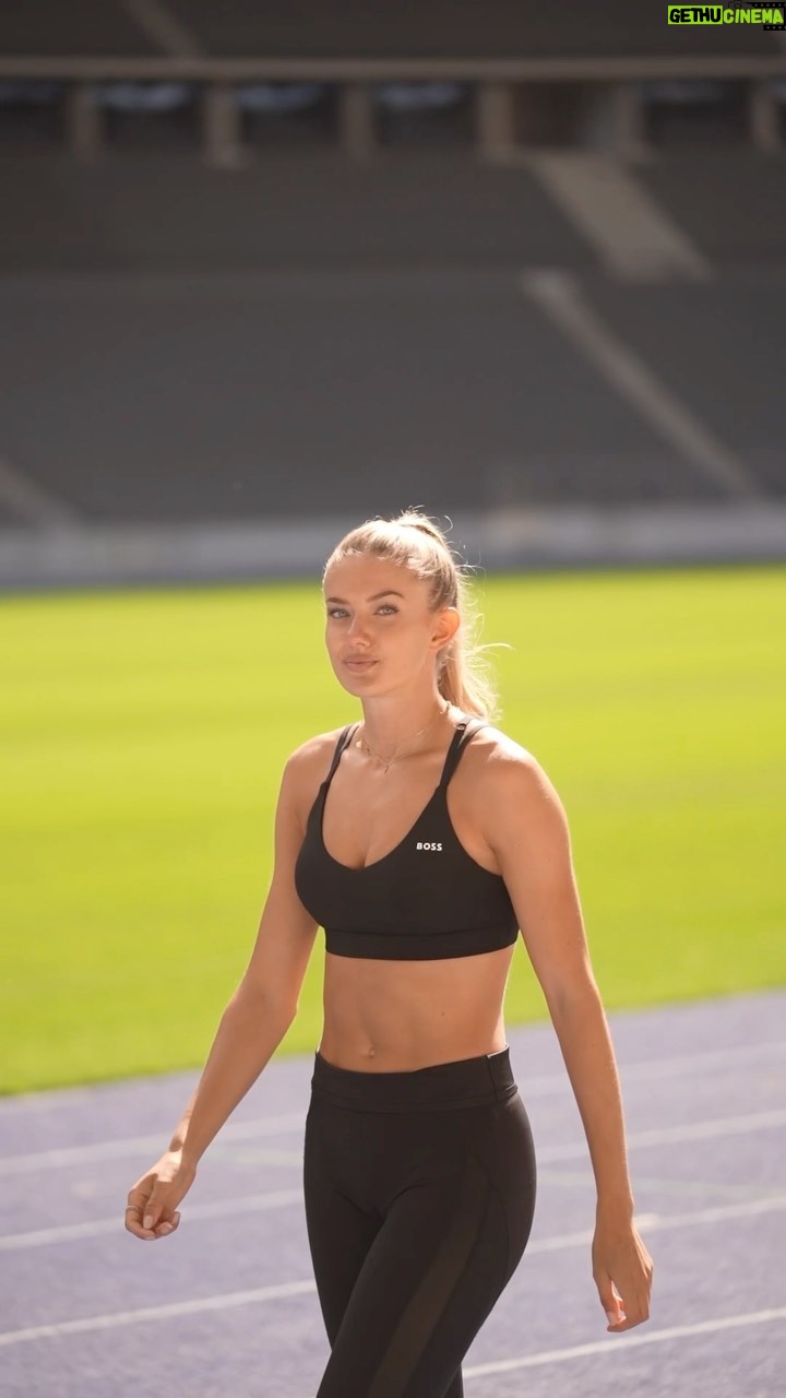 Alica Schmidt Instagram - Only a few weeks left to finally race in the olympic stadion in Berlin 😍 can‘t wait ⚡️ #trackandfield #running #sprint #400m #olympicstadium