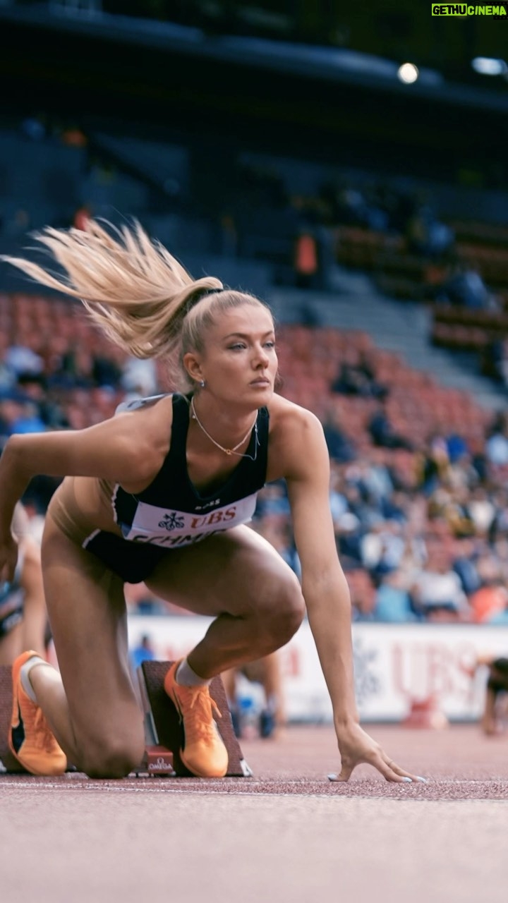 Alica Schmidt Instagram - On to the next season 🥶💎 400m @ Weltklasse Zürich @alicasmd 🤝🏻✨ #weltklassezürich #wandadiamondleague #400m #trackandfield #athletics #alicaschmidt #running #sprint