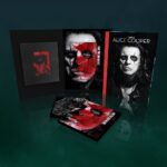 Alice Cooper Instagram - The time has come.. Pre-Order your copy of 'Starring Alice Cooper' now! 📚 400+ pages of rare photos, pictures of personal items and essays on Alice's career, “Starring Alice Cooper” will come in two major editions, including a huge, very limited, A3 version complete with 3D lenticular and some surprising treasures. Each book will be individually signed with consecutive numbering, so order your copy now to secure a low-numbered edition of the book! 🔗: https://www.rufuspublications.com/rufusbooks/alicecooper/