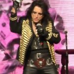 Alice Cooper Instagram - I am so scared your little head will come off in my hands