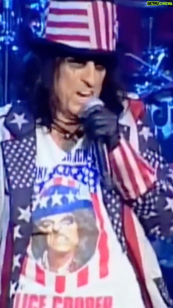 Alice Cooper Instagram - Don't forget to cast your vote...