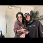 Alice Cooper Instagram - What an honor to spend time with The Master - #Legend #Goat @alicecooper what a wonderful human. Thanks @gastwirth for a beautiful evening - @phvegas - Alice #Soldout