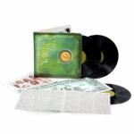 Alice Cooper Instagram – Million Dollar, maybe. Trillion Dollar, definitely.
The Trillion Dollar Babies Deluxe Edition features a live show recorded in Texas in April of 1973, during the “Billion Dollar Babies” tour. Pre-Order yours now, out everywhere March 8th.
💿: https://rhino.lnk.to/BDB