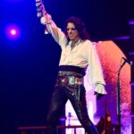 Alice Cooper Instagram – No rest for the wicked. Back on the road in one week!

🎟 https://AliceCooper.com
📸 @bengraves87