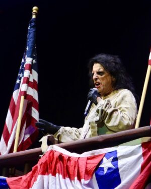 Alice Cooper Instagram - No rest for the wicked. Back on the road in one week!

🎟 https://AliceCooper.com
📸 @bengraves87