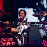 Alice Cooper Instagram - Thank you to all the Freaks who joined us this Summer. The Too Close For Comfort Headline Tour kicks off in two weeks. Until then, we'll see you in your nightmares. 📷 @steve_rose