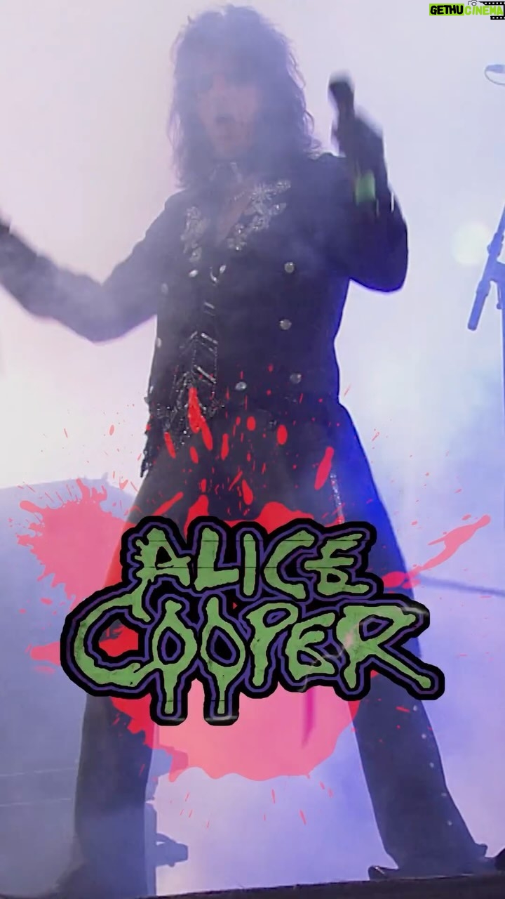Alice Cooper Instagram - Pre-sale for Freaks on Parade with @robzombieofficial has begun Sick Things. Use code “FREAKS24” for tickets...we'll be expecting you 🎟️ https://alicecooper.com/tour