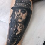 Alice Cooper Instagram - Saturdays are for the #SickThings 1. @dylan_stew.art 2. @isso_rock 3. @merlintattooing 4. @porlbalam