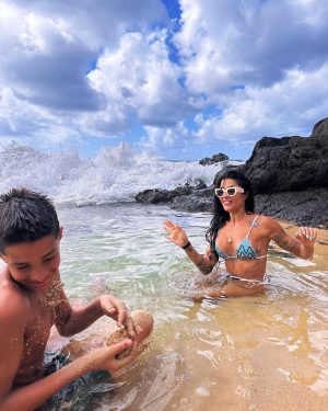 Aline Campos Instagram - Cores e sabores de Noronha 💜✨