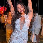 Aline Campos Instagram - Pensem num ano que já começou bem vivido, cheio de amor e luz!!🙏🏾✨🤍 Sou MUITO GRATA!!!! ✨ Feliz 2024, meus amores! Luz na vida de todos nós!!! @reveillon.carneiros Praia De Carneiros