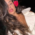 Aline Campos Instagram - o que é FELICIDADE pra vc? 🌹 comenta aqui, quero saber o que vem do seu ❤️ hj.