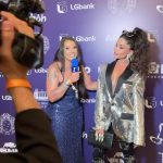 Aline Campos Instagram - Eu ia fazer legenda, mas arrastando pro lado eu falei um pouco sobre minha gratidão por ter sido homenageada com o @trofeuinfluenciadigital no âmbito “desenvolvimento pessoal”! 🦋 Que possamos entender cada vez mais a importância e responsabilidade da nossa influência pro crescimento em todos os níveis da nossa sociedade!🙏🏾👊🏾💜 Copacabana Palace, A Belmond Hotel