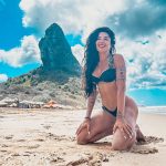 Aline Campos Instagram - os pássaros são os protagonistas 🦅 . 📱 @neuronha Fernando de Noronha