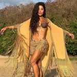 Aline Campos Instagram - o dia que tivemos Bhaskar na Conceição ☀️🎧 . 📸 @anselmovenansi Fernando de Noronha