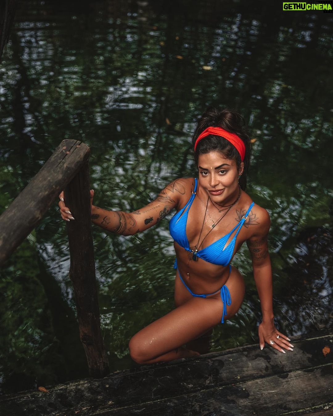 Aline Campos Instagram - saudade de Tulum. quem anima?!? #tbt