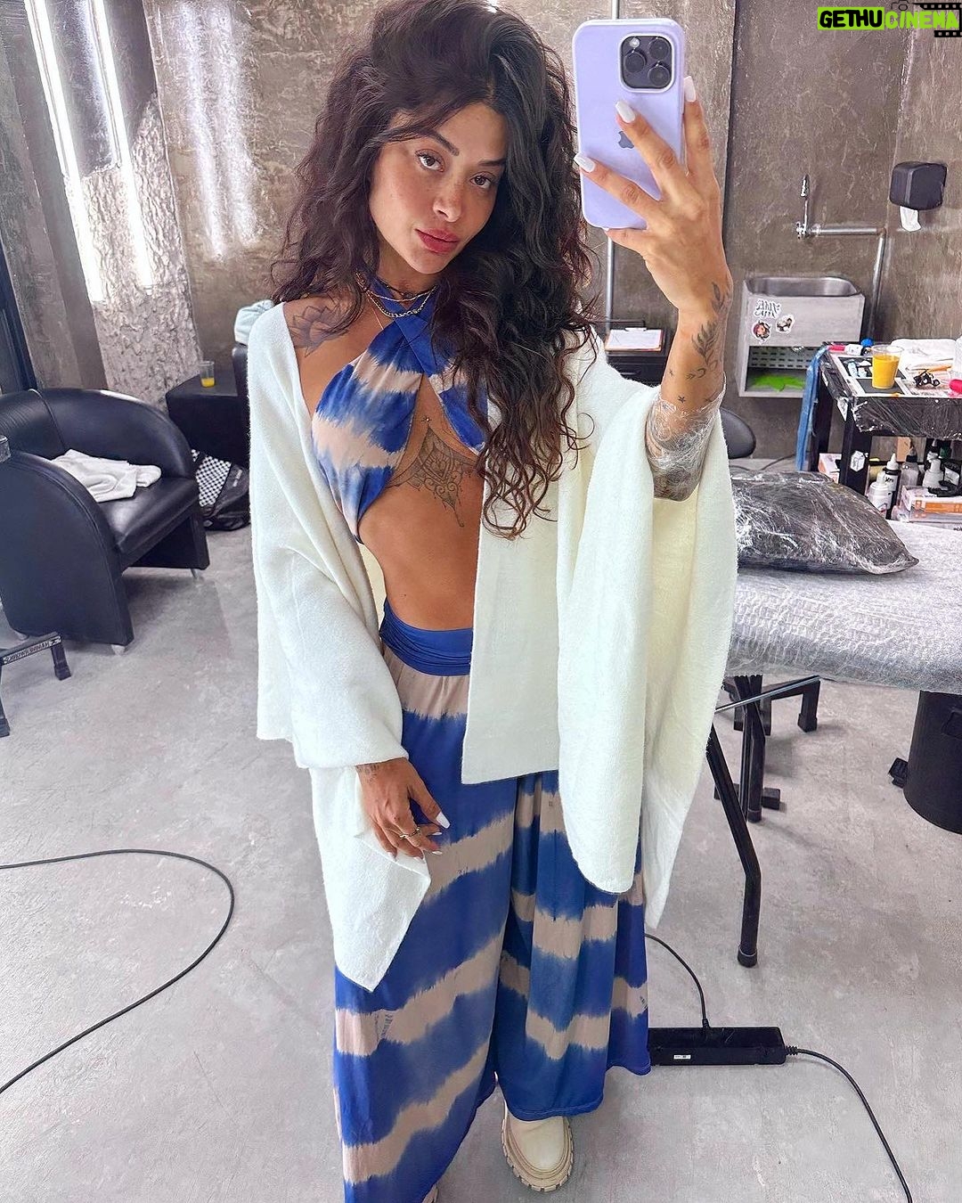 Aline Campos Instagram - nd a ver com nd, mas que deu vontade de postar😅😜