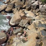 Aline Campos Instagram - Garopaba e toda sua natureza abundante e acolhedora 🩵🍃☀️ Mostrei o rolê perfeito de hj nos stories!! Só agradeço!🙏🏾 Praia do Ouvidor