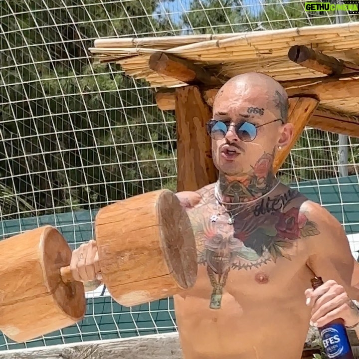 Alisher Morgenshtern Instagram - как дела в качалке пацаны Пиворама