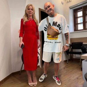 Alisher Morgenshtern Instagram - пообщались честно адекватная 😅