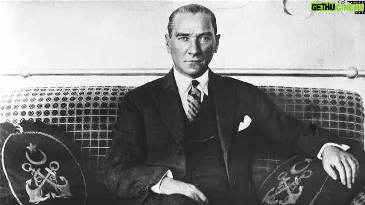 Alperen Duymaz Instagram - Nice 19 Mayıs’lara... Özlemle...Atam. 🇹🇷