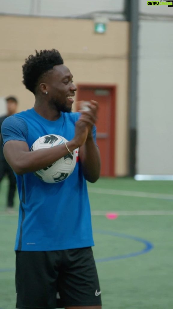 Alphonso Davies Instagram - Shoutout to @bmocanada for a great day training with young Canadians. The soccer world is NOT ready ⚽️ 🔥 #BMOGrowTheGame #BMOPartner