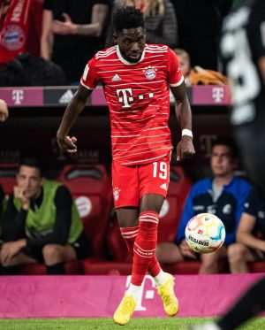 Alphonso Davies Instagram - Important win tonight 💪🏾 #AD19⚡️ be