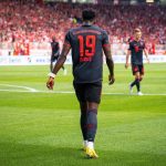 Alphonso Davies Instagram – Tough battle today, we regroup and go again on Wednesday 💪🏾 #miasanmia #AD19⚡️ Berlin, Germany