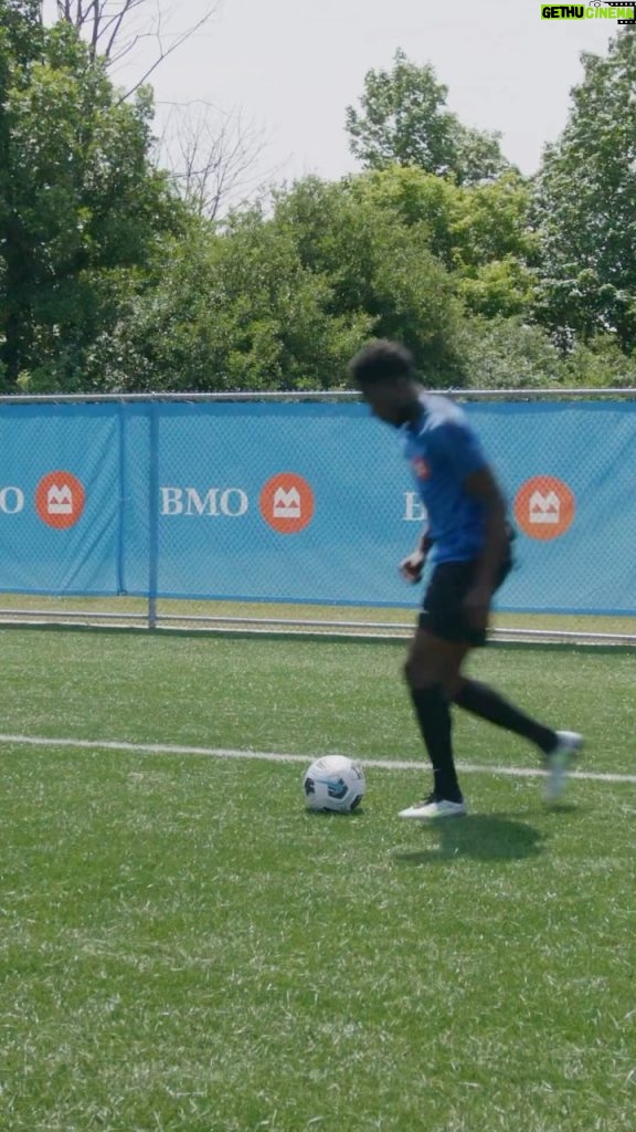Alphonso Davies Instagram - Canada, watch out for these young players. They’ve got some tricks! Keep growing the game #BMOGrowTheGame #BMOPartner