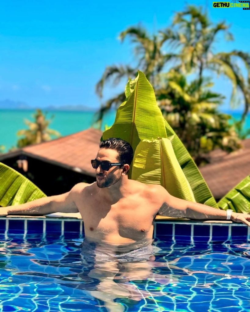 Aly Goni Instagram - 🎂 Dump @journeyrouters @barcelo_coconut_island