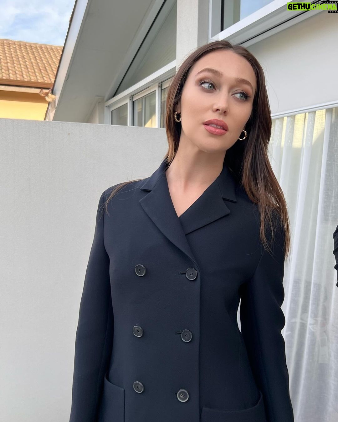 Alycia Debnam-Carey Instagram - @gqaustralia MOTY awards 🪩✨