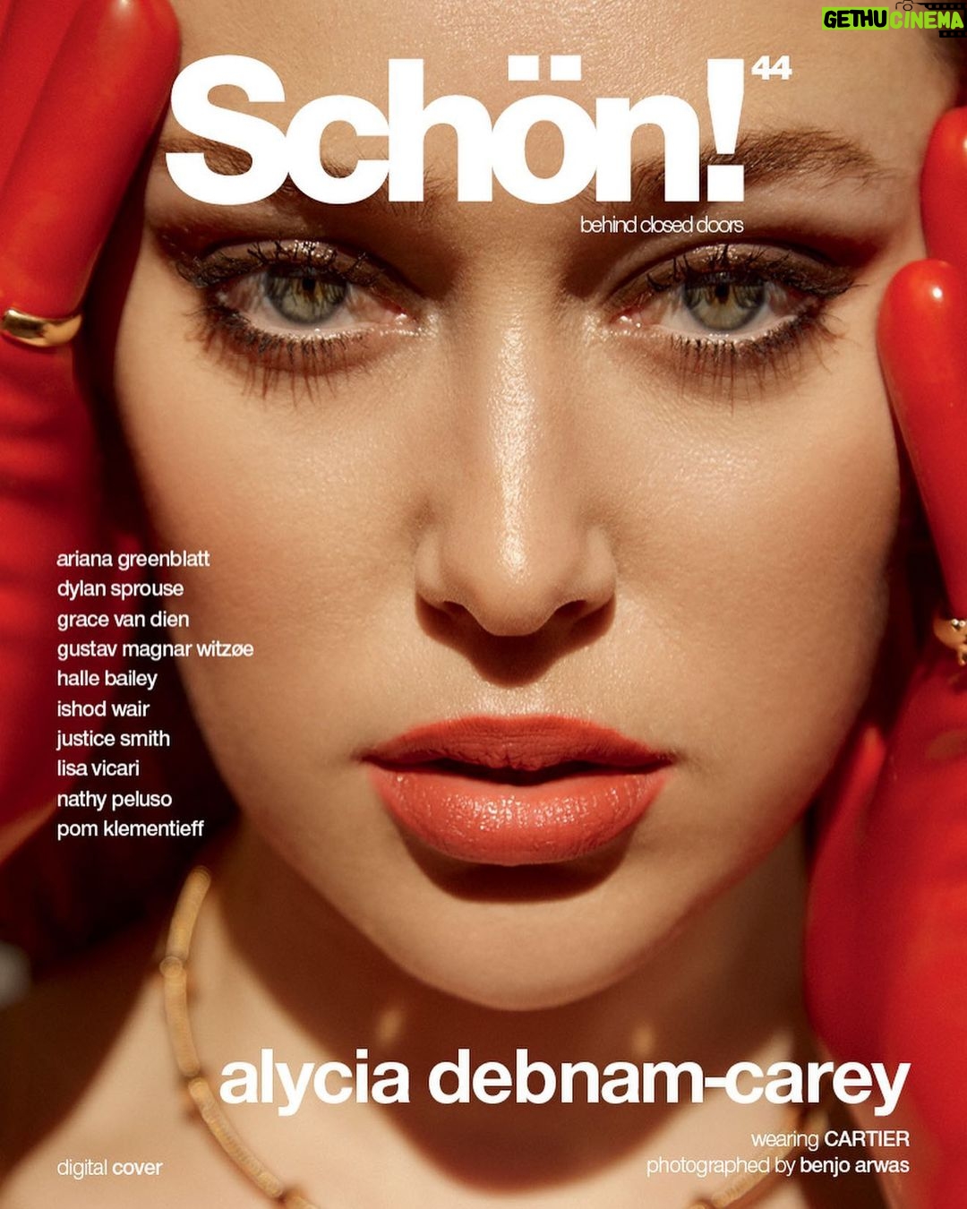 Alycia Debnam-Carey Instagram - So thrilled to be on the cover of @schonmagazine such a dream shoot 🧨💋 Photography + Direction. @benjoarwas Creative Direction + Fashion. @shalevlavan Hair. @dallin.james Make Up. @adambreuchaud Nails. @naokosaita Photography Assistants. @christianscutt + @tylergurdfilm Fashion Assistant. @brigitteshokouhi Special Thanks. @monicawangphoto + The Team @cartier Words. @raeganrubin #schön #saintxonhulu #thelostflowersofalicehart
