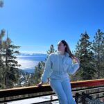 Alycia Debnam-Carey Instagram - Shoop shoop ⛷️