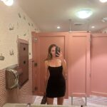 Alycia Debnam-Carey Instagram - Back to regularly scheduled programming 🎀