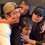 Alyssa Chia Instagram - 2023 我的代表詞 突破挑戰！ 我接受任何的考驗 那是因為願意接受跟面對所有的挑戰！ 看著這一年 有甜有苦 有笑 有淚⋯ 每個人回顧一定也就如此！ 請擁抱自己！跟自己說聲辛苦了🙏 好好揮別過去！迎接更好的未來！ 我們都值得擁有美好🙏 珍惜每一刻～ 2024～我來了！只會更好！ 新年快樂💕💕