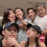 Alyssa Chia Instagram - 女兒帶女婿回娘家😎 我們很幸福 有四位女兒🤣 這次少了妳 @angelsun619 大家慢慢來～🫣🫣 未來～ 我們家應該會越來越熱鬧😂😂 @lefthere036 @_ginglebellaaa @tsaoyuning #姐妹 #幸福 #多回娘家