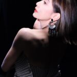 Alyssa Chia Instagram - 最後一次舞台 最後一次大片⋯ 各種想念⋯ 突破自己 就是最棒的嘗試！